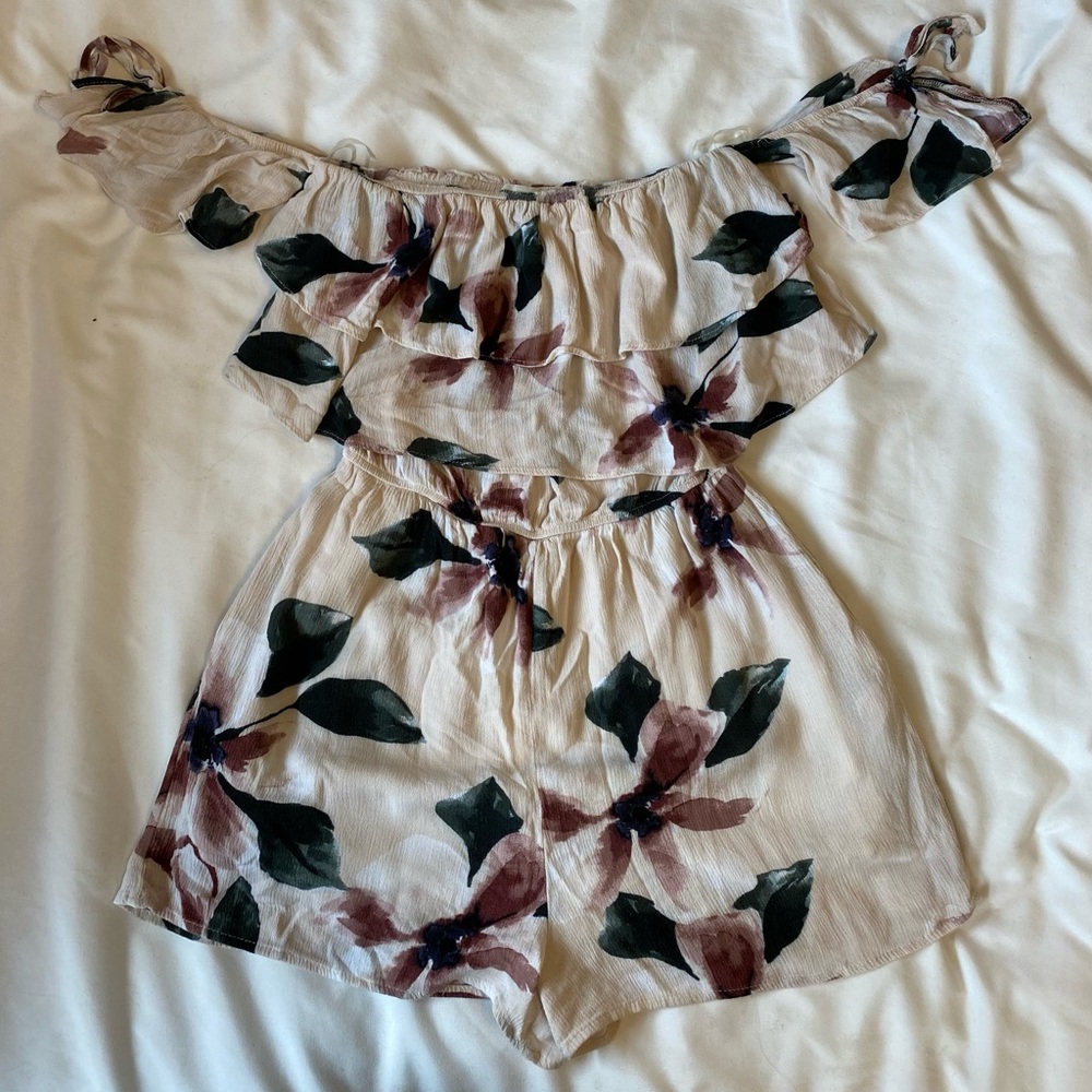 American Eagle Romper